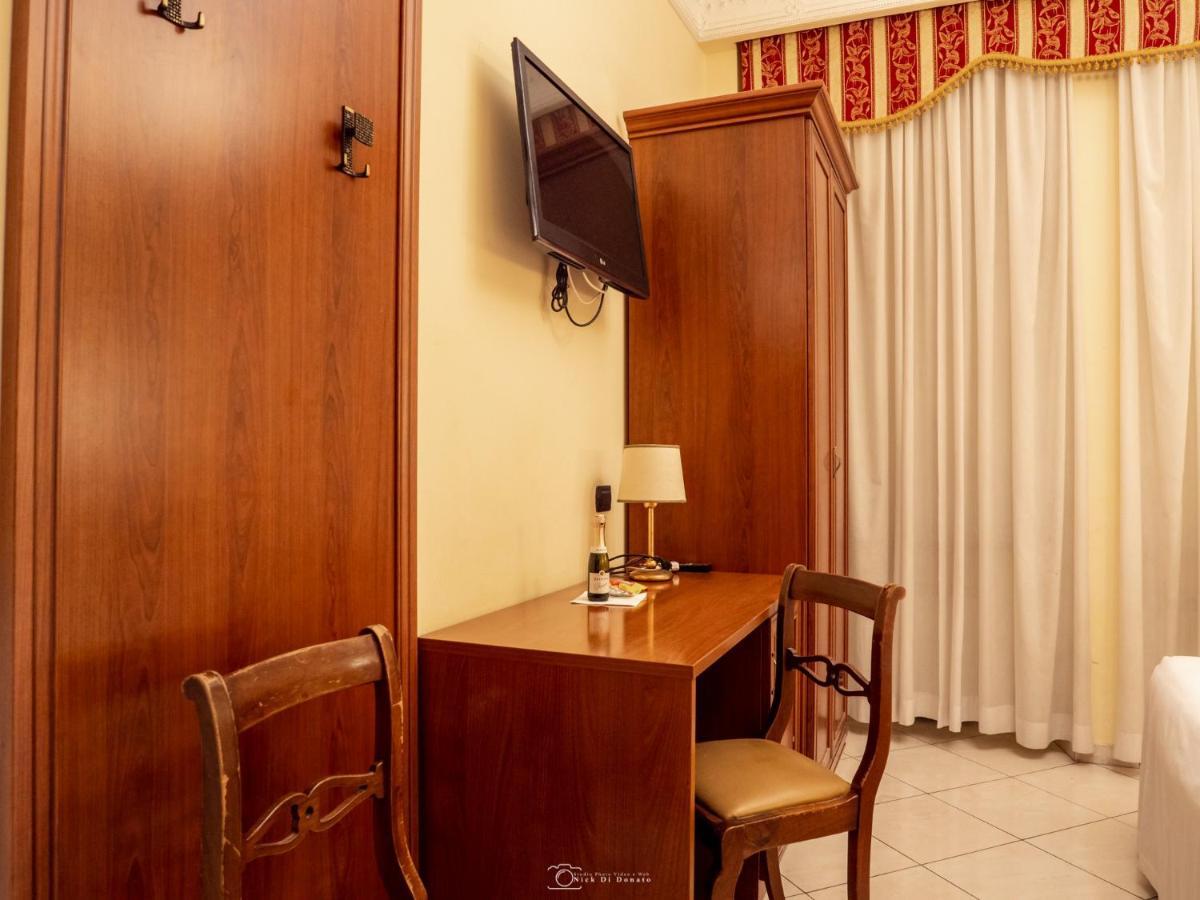 רומא Alla Basilica Rooms מראה חיצוני תמונה